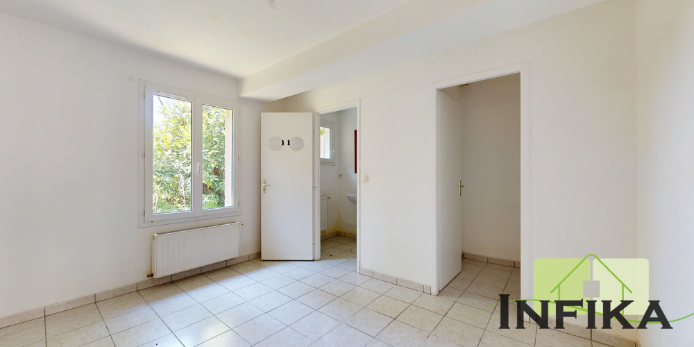 maison à STE EULALIE (33560)